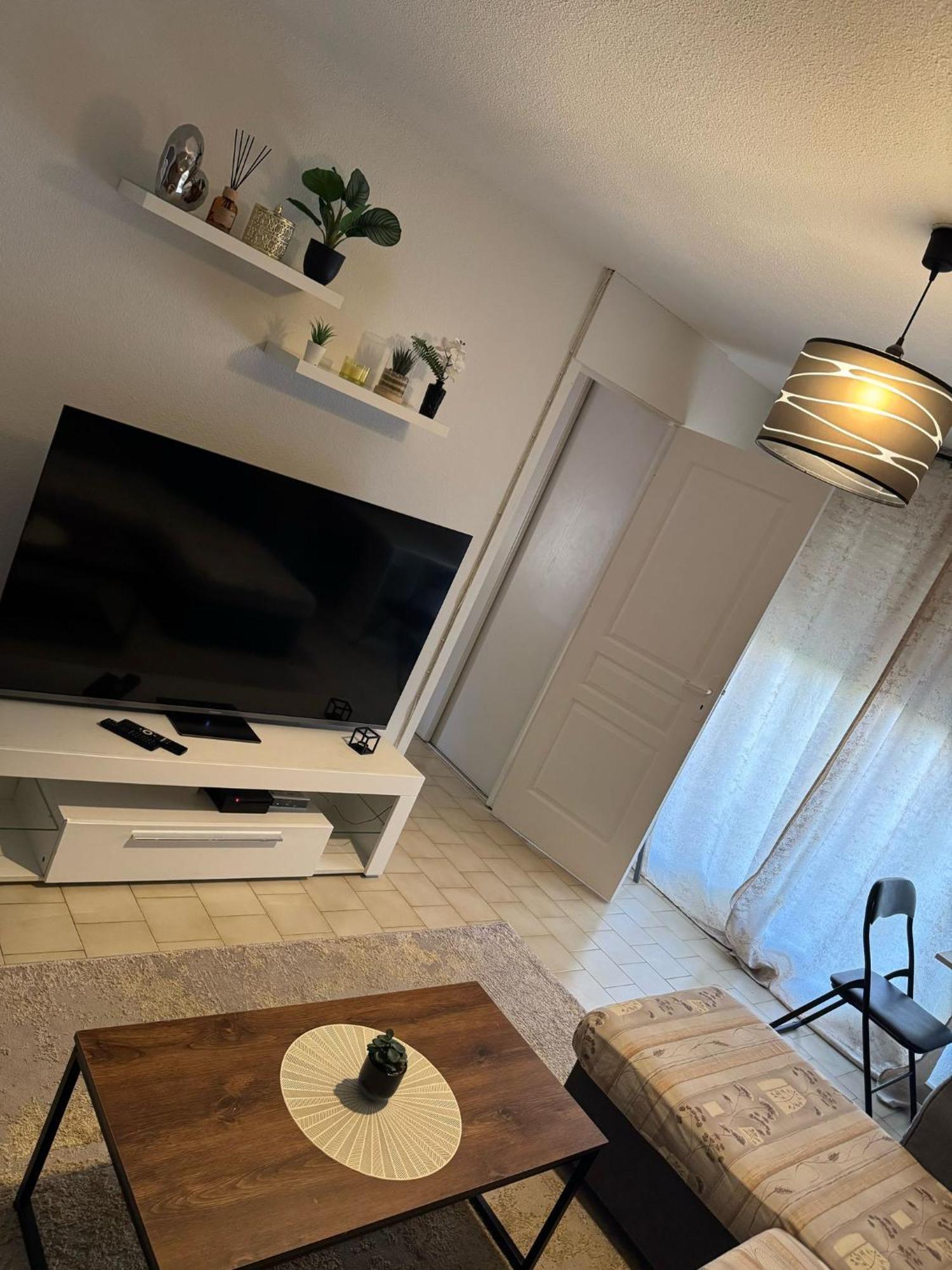 T2 Montpellier Plein Sud Clim Wifi Terrasse De 16M2 Apartment Exterior foto